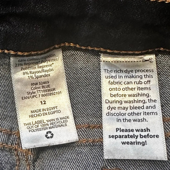 Time & Tru NWOT boot cut dark denim jeans - Picture 6 of 7